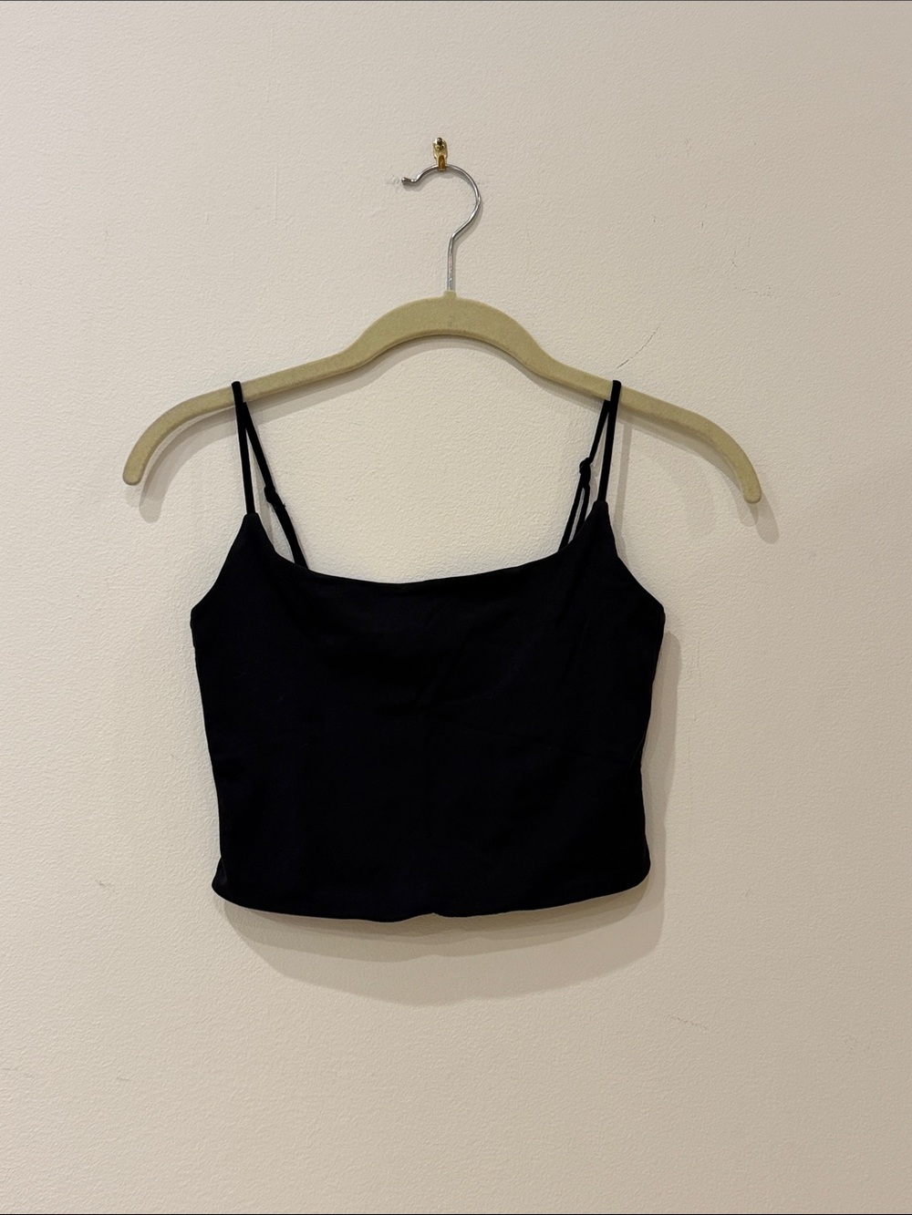 Aritzia Black Cropped Spaghetti-Strap Camisole
